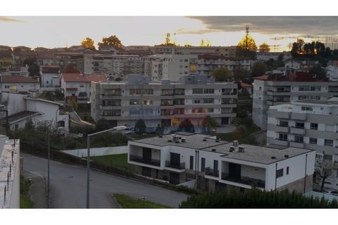 Villa i Braga, Braga, Braga - € 1.450.000 | Ref: CFB-1400-103 - foto 21