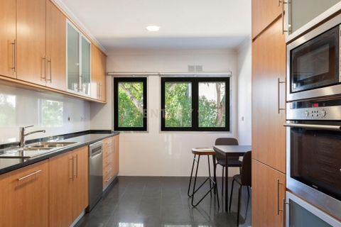 Lejlighed i Oeiras, Lisbon, Oeiras - € 690.000 | Ref: C0184-01245 - foto 13