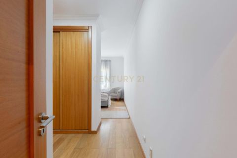 Lejlighed i Oeiras, Lisbon, Oeiras - € 710.000 | Ref: C0184-01248 - foto 17