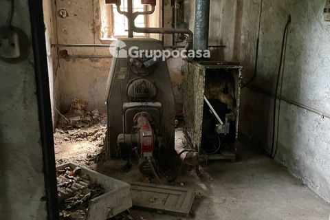 Villa a Mesero, Milan, Mesero - € 470.000 | Ref: Villa storica di prestigio via Roma Mesero - foto 41