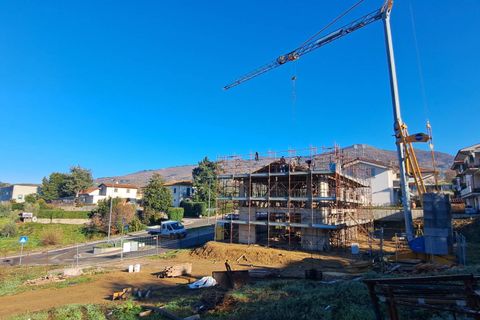 Villa i Reggello, Florence, Reggello - € 529.000 | Ref: 010 - 004 - villa fiorita - foto 1