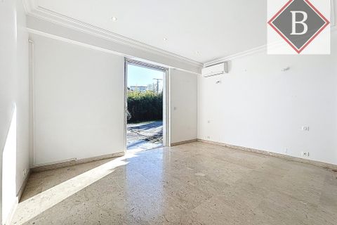 Villa i Cagnes-sur-Mer, Alpes-Maritimes, Cagnes-sur-Mer - € 1.350.000 | Ref: VM1965-BOURGEOISIMMO06 - foto 11