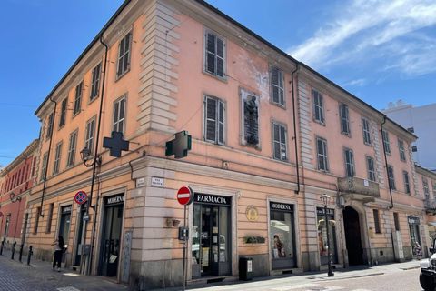 Erhvervsejendom i Asti, Asti, Asti - € 640.000 | Ref: 14809 - foto 1