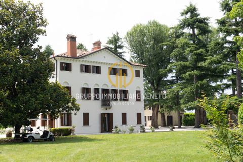 Erhvervsejendom i Treviso, Treviso, Treviso - € 2.500.000 | Ref: 130 - foto 2