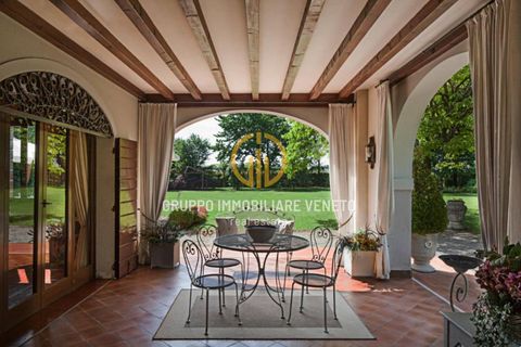 Erhvervsejendom i Treviso, Treviso, Treviso - € 2.500.000 | Ref: 130 - foto 4