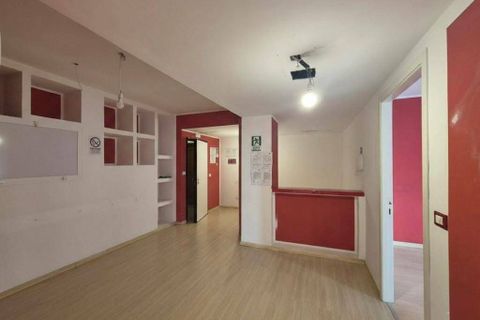Erhvervsejendom i Palermo, Palermo, Palermo - € 145.000 | Ref: Via Briuccia Ufficio - foto 14