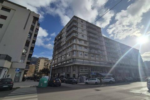 Erhvervsejendom i Palermo, Palermo, Palermo - € 145.000 | Ref: Via Briuccia Ufficio - foto 25