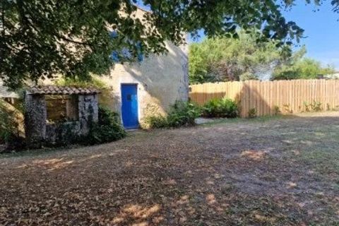Landsbyhus i Saint-Just-Luzac, Charente-Maritime, Saint-Just-Luzac - € 299.999 | Ref: BVI84373 - foto 9