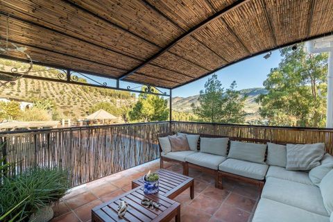 Villa i Alcaudete, Jaen, Alcaudete - € 950 000 | Ref: GR3979/8251 - foto 23
