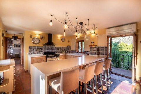 Villa i Alcaudete, Jaen, Alcaudete - € 950 000 | Ref: GR3979/8251 - foto 28