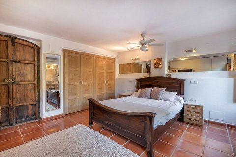 Villa i Alcaudete, Jaen, Alcaudete - € 950 000 | Ref: GR3979/8251 - foto 32