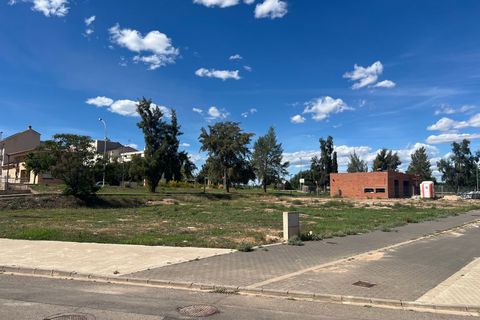 Grond in Cheste, Valencia, Cheste - € 140.000 | Ref: IE-0011 - foto 4