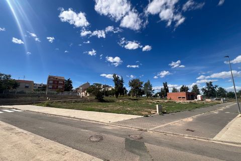Grond in Cheste, Valencia, Cheste - € 140.000 | Ref: IE-0011 - foto 5