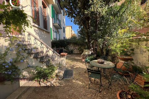 Lejlighed i Florence, Florence, Florence - € 850.000 | Ref: CAT73 - foto 16