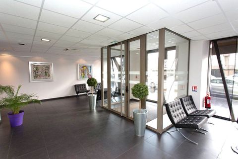 Erhvervsejendom i Lyon, Rhone, Lyon - € 115.000 | Ref: 8FEC8D7B049743B3 - foto 12