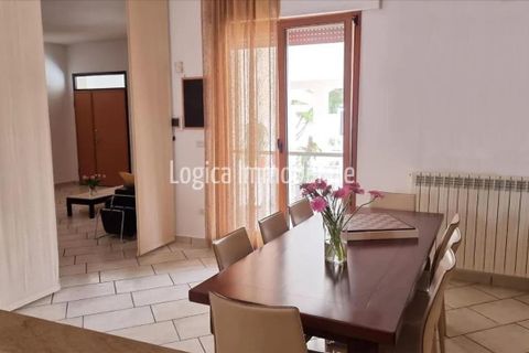 Villa a Mesagne, Brindisi, Mesagne - € 350.000 | Ref: VL395 - foto 5