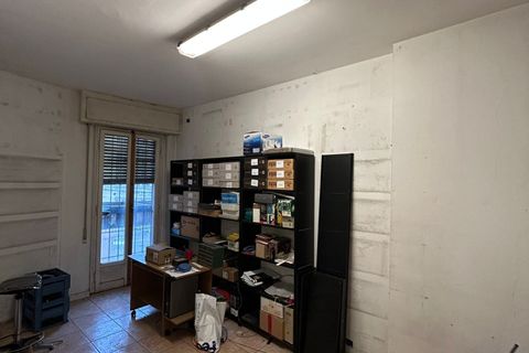 Erhvervsejendom i Florence, Florence, Florence - € 155.000 | Ref: a26033 - foto 3