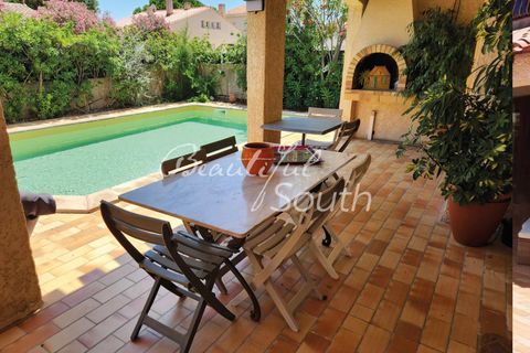 Villa a Le Barcares, Pyrenees-Orientales, Le Barcares - € 750.000 | Ref: SV494 - foto 2