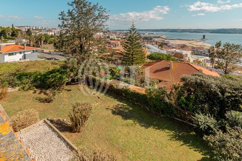 Villa a Alges, Lisbon, Alges - € 2.995.500 | Ref: 77289 - foto 17