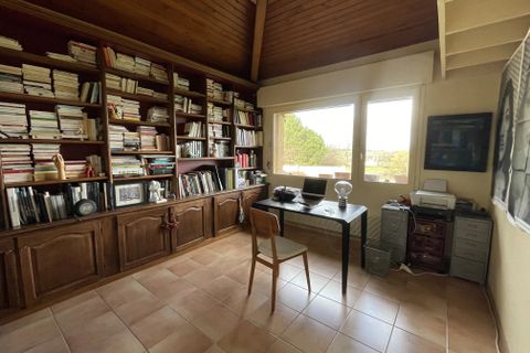 Villa a Casteljaloux, Lot-et-Garonne, Casteljaloux - € 620.000 | Ref: BVI84282 - foto 11