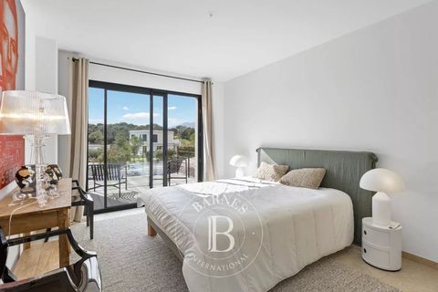 Villa a Porto-Vecchio, Corse-du-Sud, Porto-Vecchio - € 2.625.000 | Ref: RV2075 - foto 12