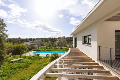 Villa a Porto-Vecchio, Corse-du-Sud, Porto-Vecchio - € 2.625.000 | Ref: RV2075 - foto 16