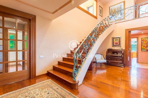 Villa a Alella, Barcelona, Alella - € 1.980.000 | Ref: PH100570/3699 - foto 6