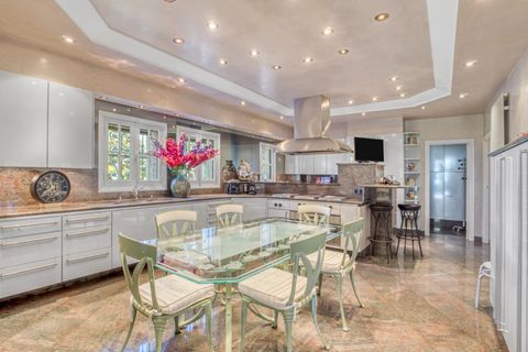 Villa i Nice, Alpes-Maritimes, Nice - € 2.480.000 | Ref: HH-15587345 - foto 9