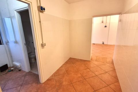 Erhvervsejendom i Parma, Parma, Parma - € 120.000 | Ref: 5052 - foto 10