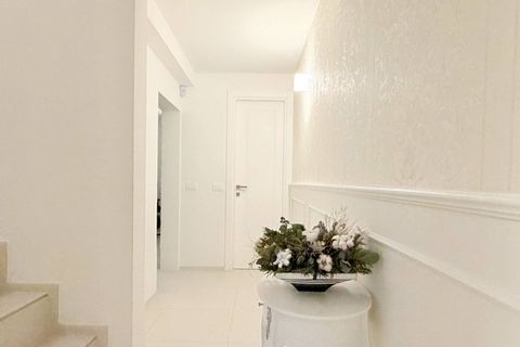 Villa a Pesaro, Pesaro and Urbino, Pesaro - € 680.000 | Ref: SC699 - foto 24