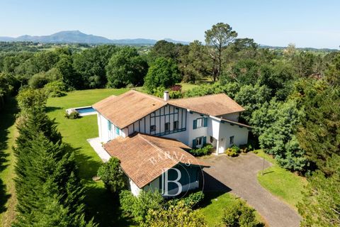 Villa a Arcangues, Pyrenees-Atlantiques, Arcangues - € 2.495.000 | Ref: M1790 - foto 4