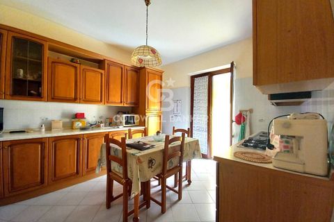 Villa i Viterbo, Viterbo, Viterbo - € 250.000 | Ref: CBI105-1492-325 - foto 8