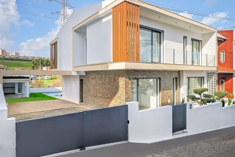 Villa i Odivelas, Lisbon, Odivelas - € 975.000 | Ref: C0409-01934 - foto 8