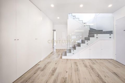 Villa i Odivelas, Lisbon, Odivelas - € 975.000 | Ref: C0409-01934 - foto 17