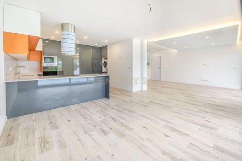 Villa i Odivelas, Lisbon, Odivelas - € 975.000 | Ref: C0409-01934 - foto 18