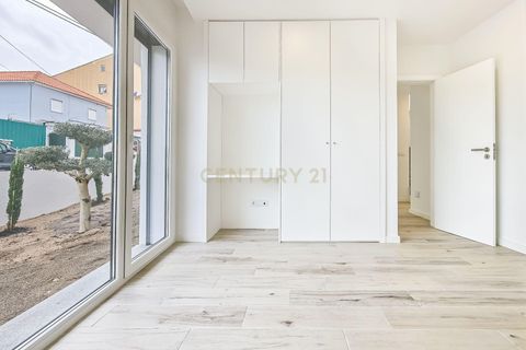 Villa i Odivelas, Lisbon, Odivelas - € 975.000 | Ref: C0409-01934 - foto 26