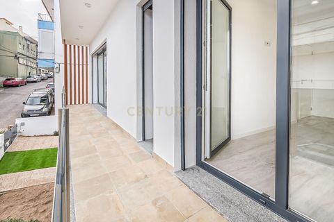 Villa i Odivelas, Lisbon, Odivelas - € 975.000 | Ref: C0409-01934 - foto 28