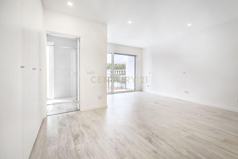 Villa i Odivelas, Lisbon, Odivelas - € 975.000 | Ref: C0409-01934 - foto 39