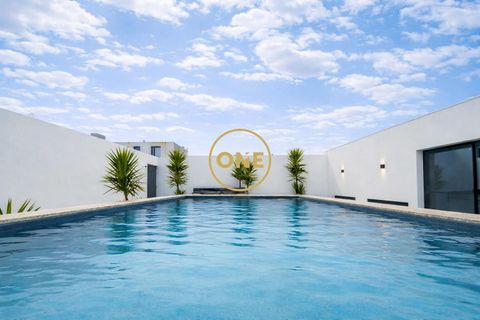 Byhus i Ponta Delgada, Sao Miguel, Ponta Delgada - € 1.300.000 | Ref: ONE401811-47 - foto 26