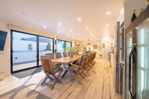 Byhus i Ponta Delgada, Sao Miguel, Ponta Delgada - € 1.300.000 | Ref: ONE401811-47 - foto 27