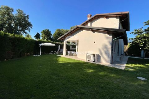 Villa i Pietrasanta, Lucca, Pietrasanta - € 1.050.000 | Ref: CBI129-1788-130306 - foto 5