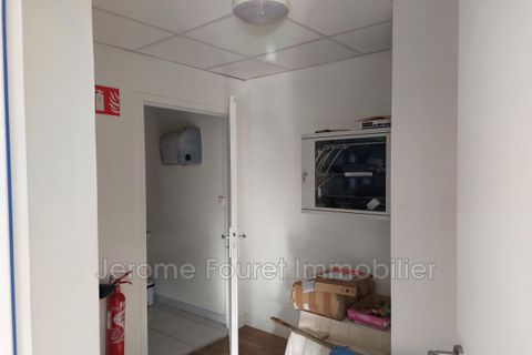 L'establiment comercial a Egletons, Correze, Egletons - € 15.480/mes | Ref: 913P7L-tw - foto 12