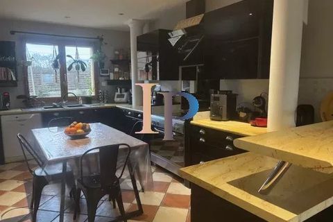 Villa a Charlieu, Loire, Charlieu - € 310.000 | Ref: 42IP4507 - foto 4