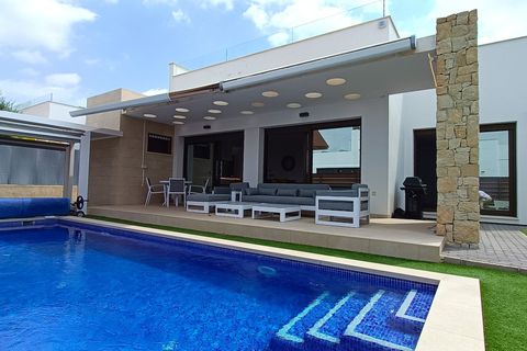 Villa i Orihuela, Alicante, Orihuela - € 449.475 | Ref: MCO-91025 - foto 29