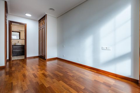 Leilighet i A Coruna, Coruna, A Coruna - € 575 000 | Ref: 13907-IVN/2912 - foto 9