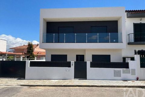 Byhus i Seixal, Setubal, Seixal - € 665.000 | Ref: 156689 - foto 2