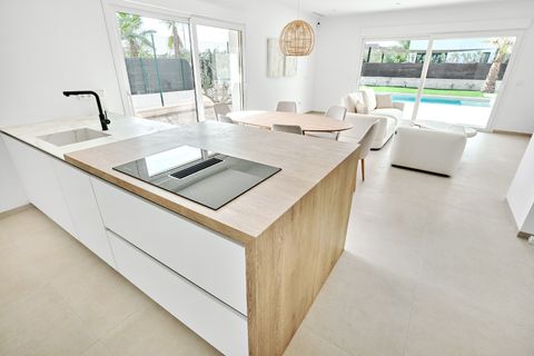 Вилла в Los Montesinos, Alicante, Los Montesinos - € 475 000 | Ссылка: 529 - photo 15