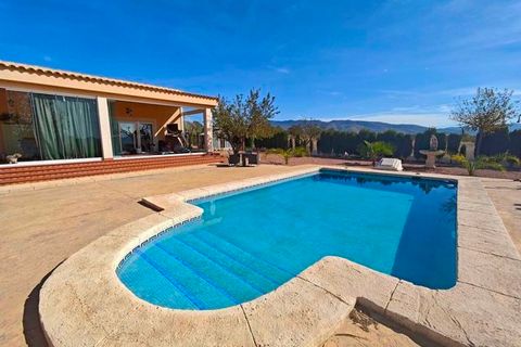 Villa i Sax, Alicante, Sax - € 399.995 | Ref: 2633 - foto 23