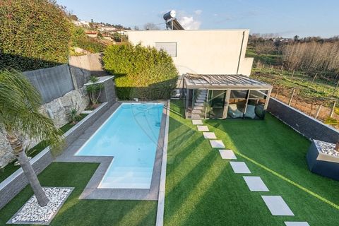 Villa a Guimaraes, Braga, Guimaraes - € 535.000 | Ref: 121751324-335 - foto 14