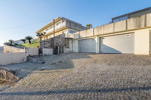 Villa a Guimaraes, Braga, Guimaraes - € 535.000 | Ref: 121751324-335 - foto 48